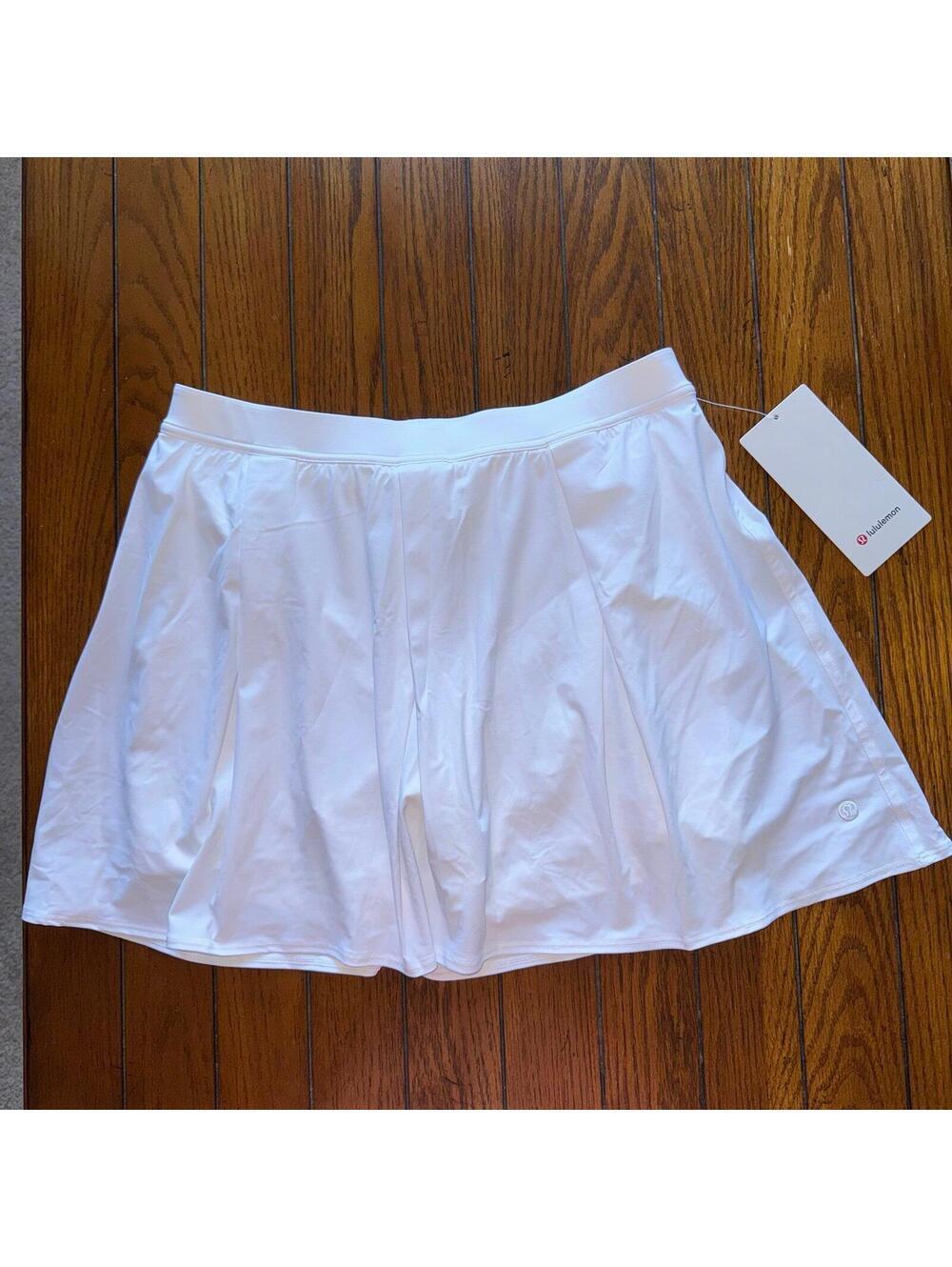 Lululemon Angled Pleat Tennis Skirt High Rise White Size Large (Size 10) NWT
